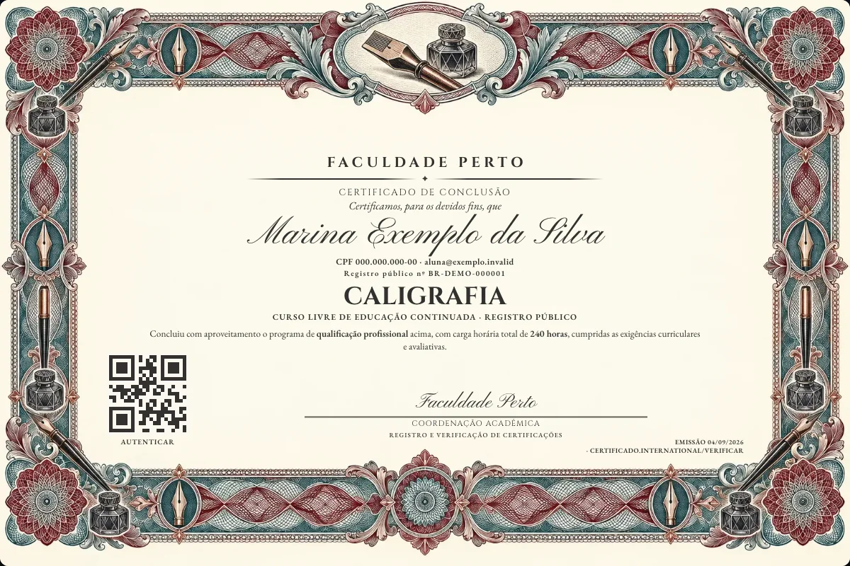 Modelo do certificado do curso de Caligrafia grátis: registro público, QR de verificação e assinaturas — exemplo com dados fictícios.