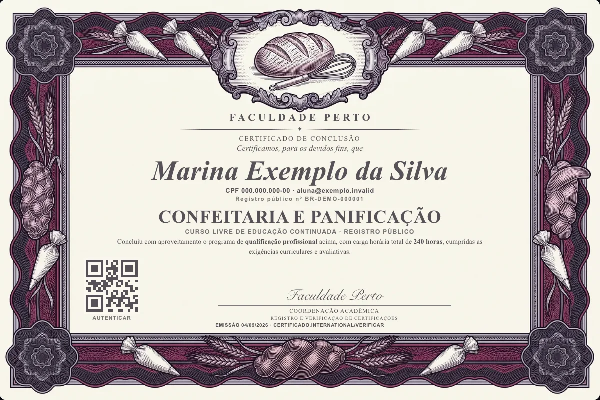 Modelo do certificado do curso de Confeitaria e Panificação grátis: registro público, QR de verificação e assinaturas — exemplo com dados fictícios.