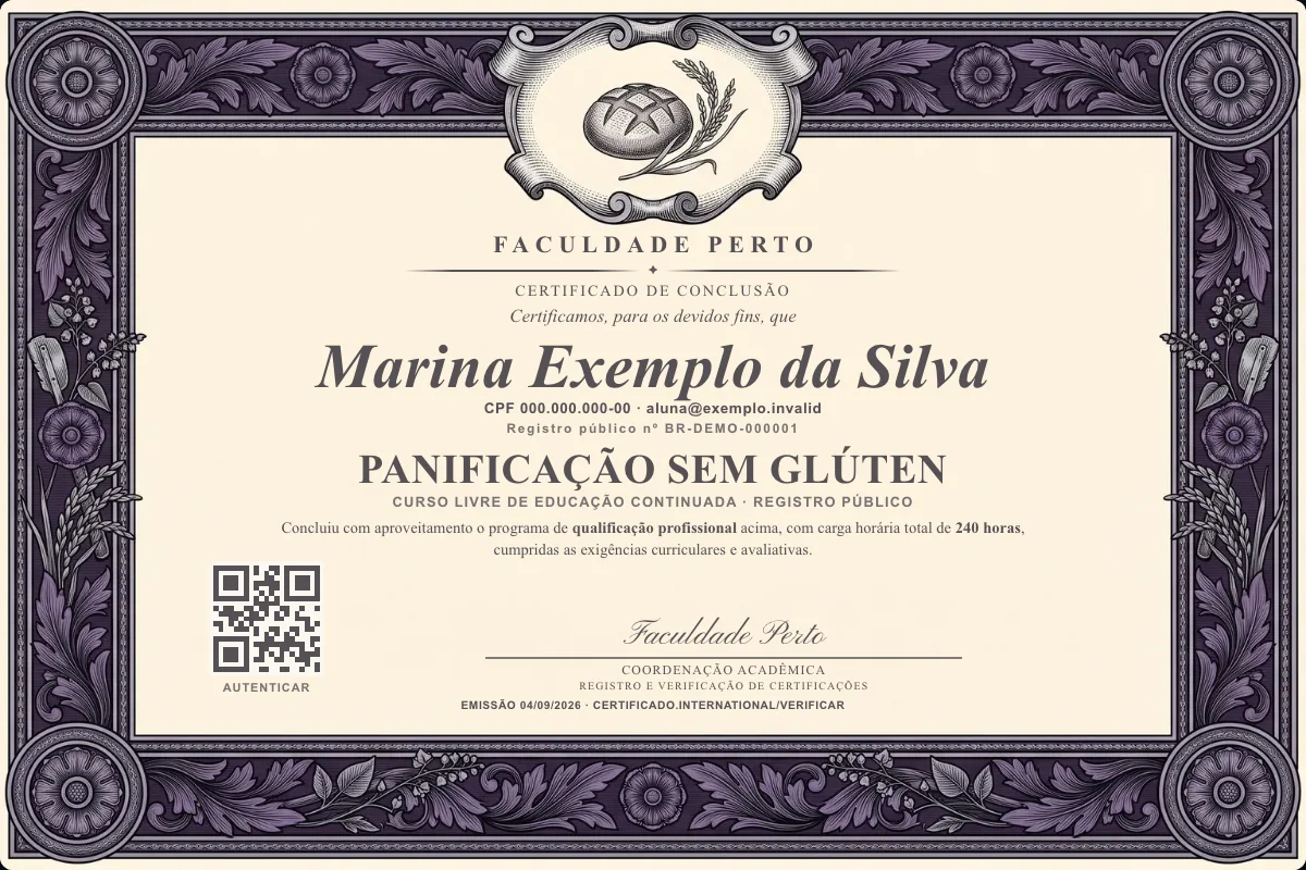 Modelo do certificado do curso de Panificação Sem Glúten grátis: registro público, QR de verificação e assinaturas — exemplo com dados fictícios.