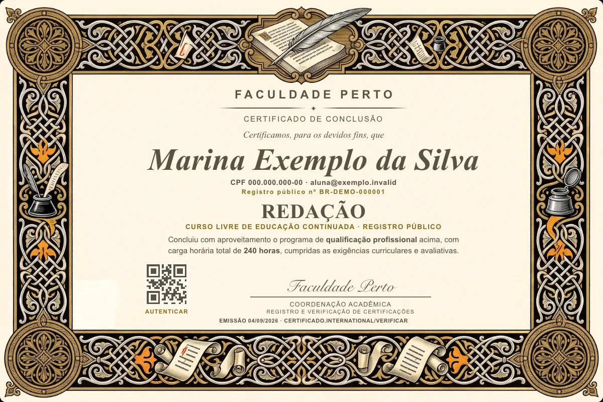 Modelo do certificado do curso de Redação grátis: registro público, QR de verificação e assinaturas — exemplo com dados fictícios.