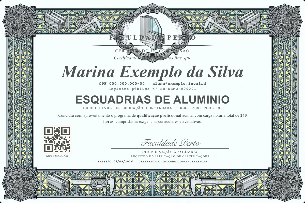 Modelo do certificado do curso de Esquadrias de Aluminio grátis: registro público, QR de verificação e assinaturas — exemplo com dados fictícios.