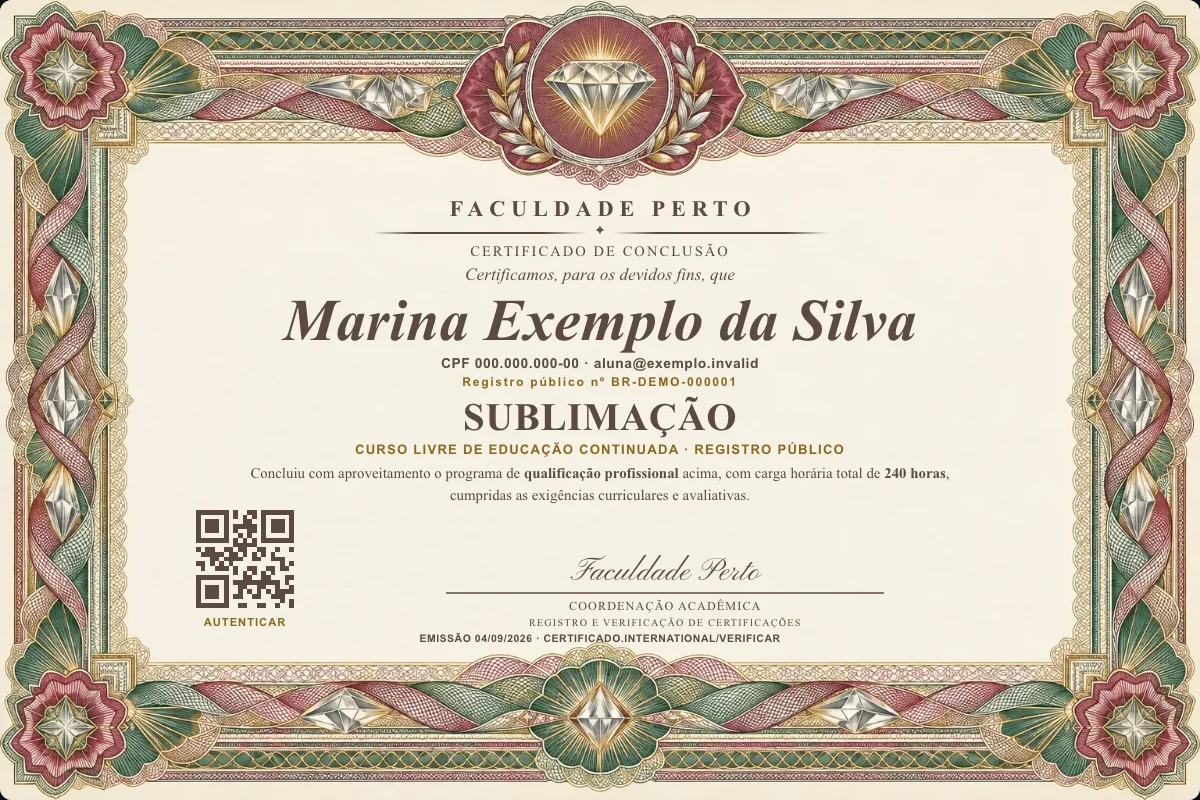 Modelo do certificado do curso de Sublimação grátis: registro público, QR de verificação e assinaturas — exemplo com dados fictícios.