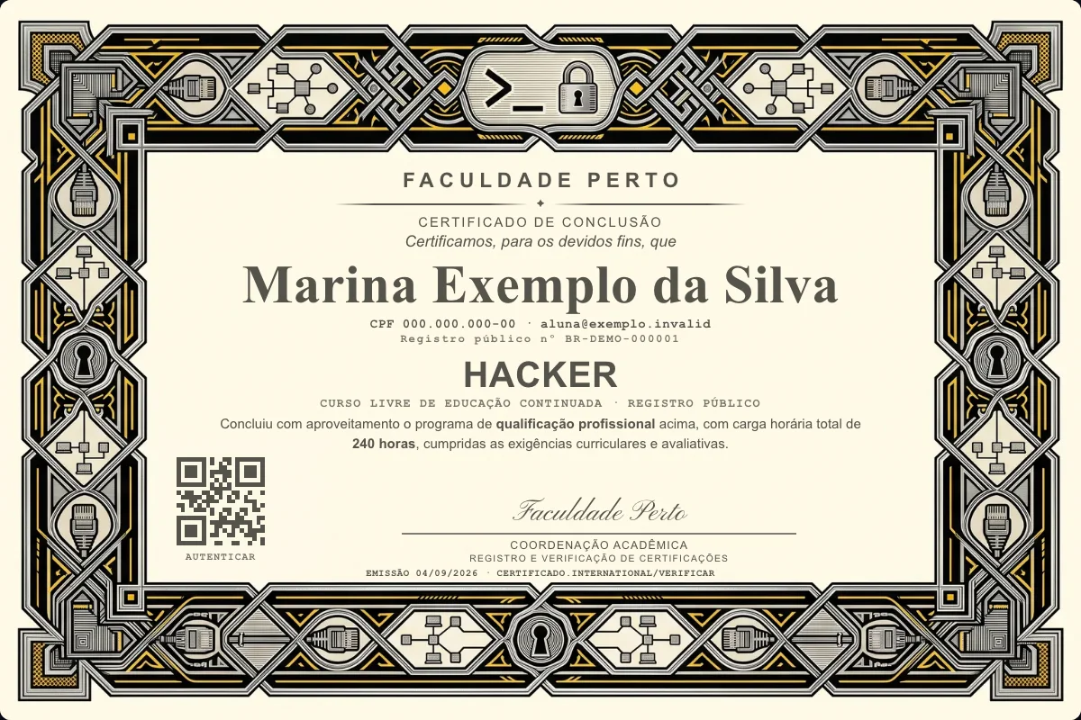 Modelo do certificado do curso de Hacker grátis: registro público, QR de verificação e assinaturas — exemplo com dados fictícios.