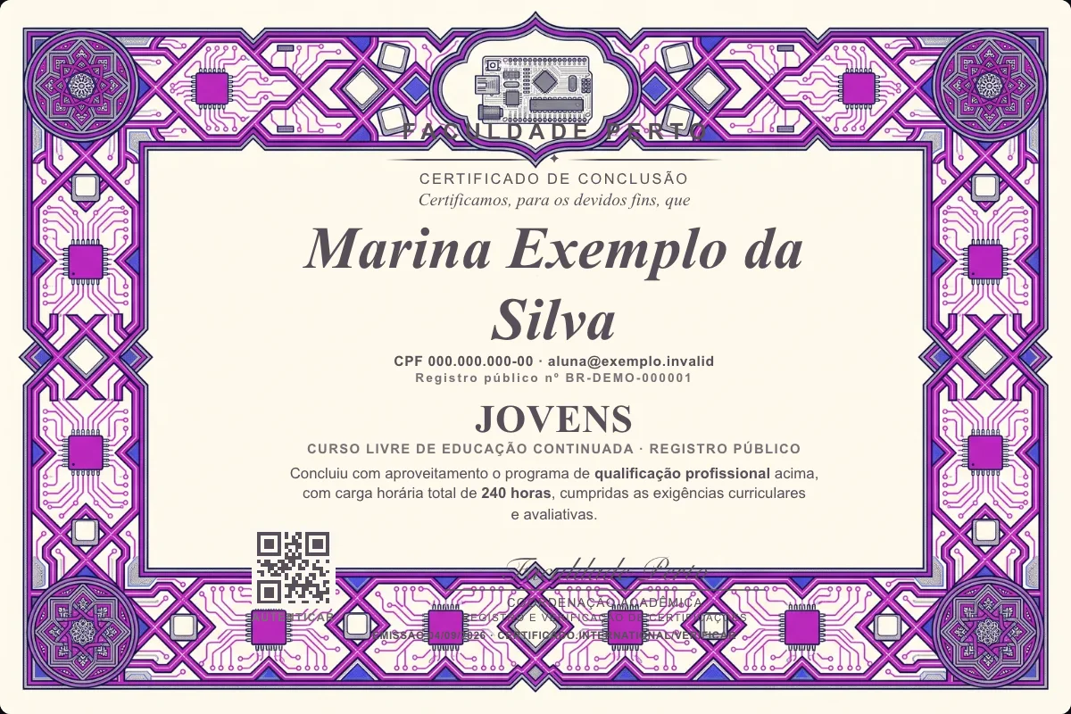 Modelo do certificado do curso de Jovens grátis: registro público, QR de verificação e assinaturas — exemplo com dados fictícios.