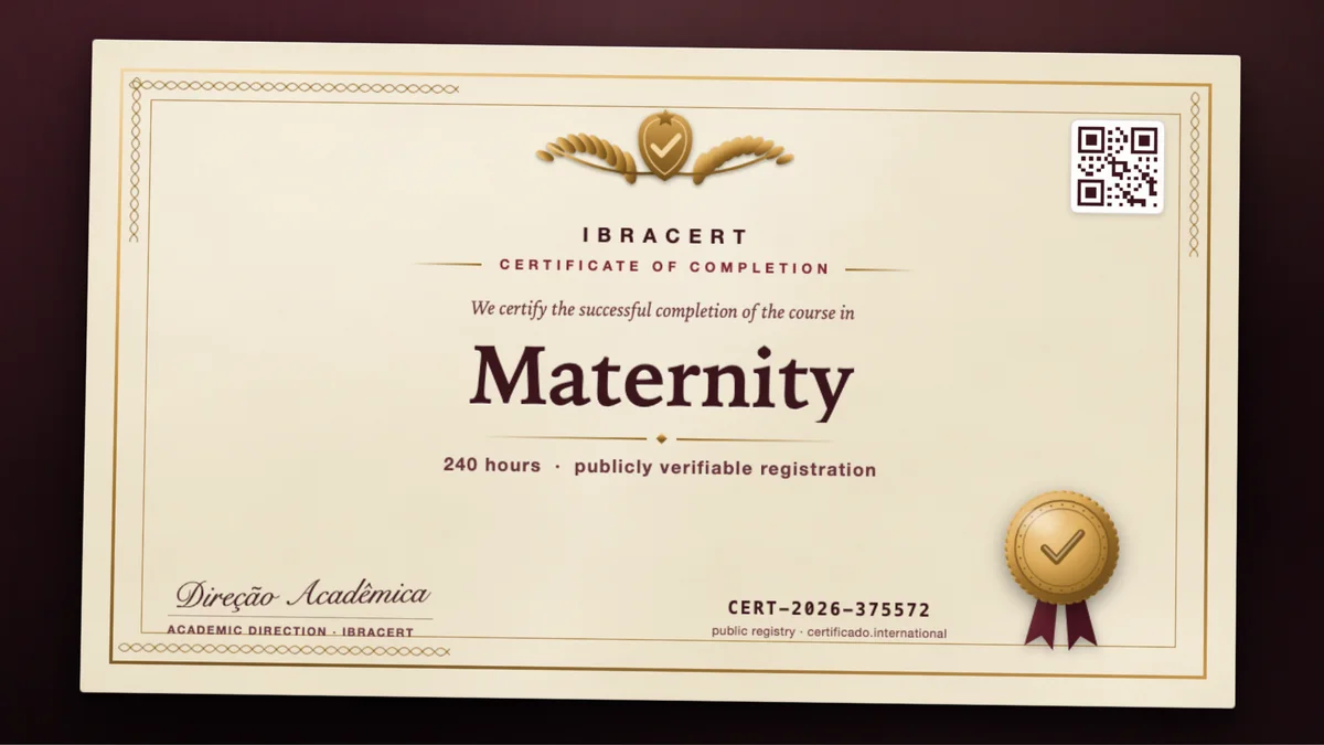 Cover of the Maternity course