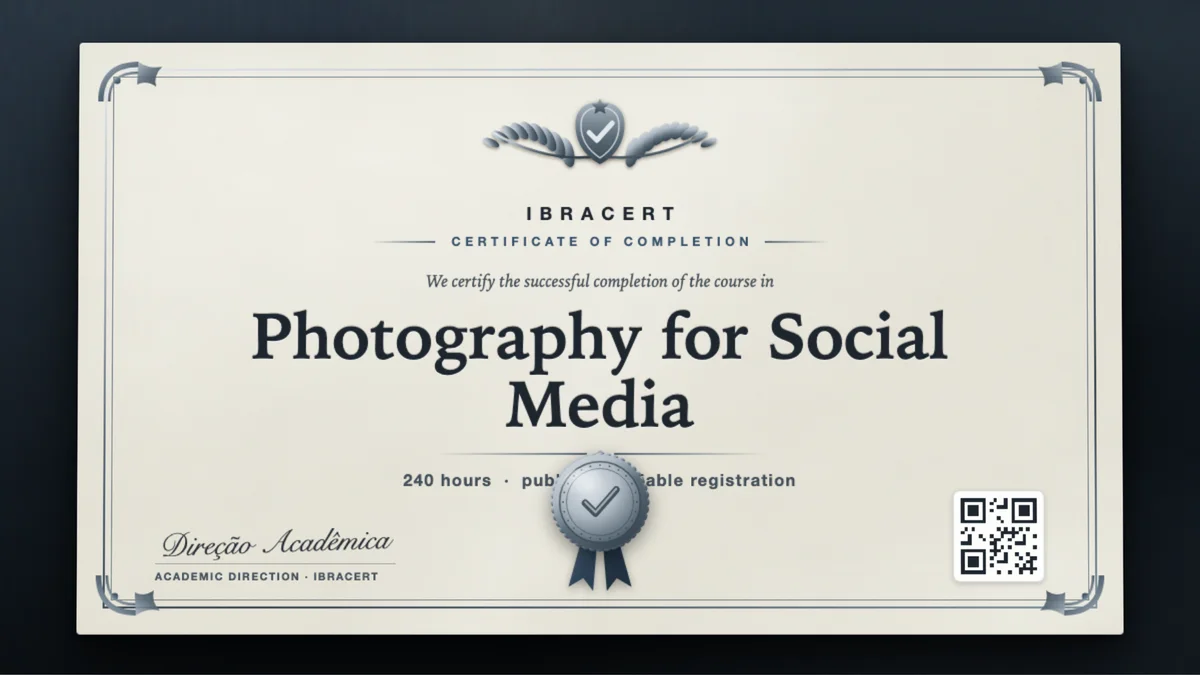 Cover of the Photography for Social Media course
